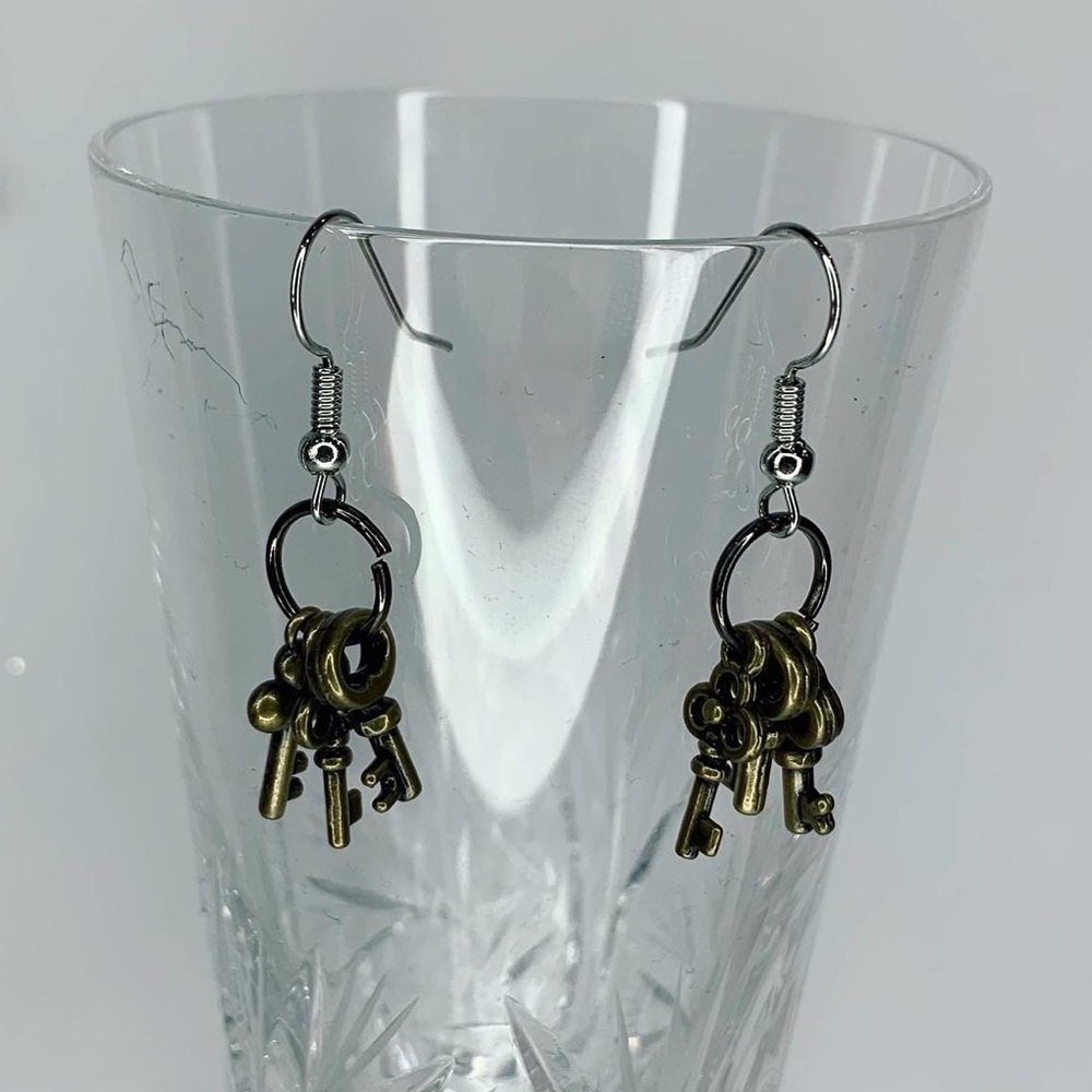 Key chain earrings - Picture 1 of 2